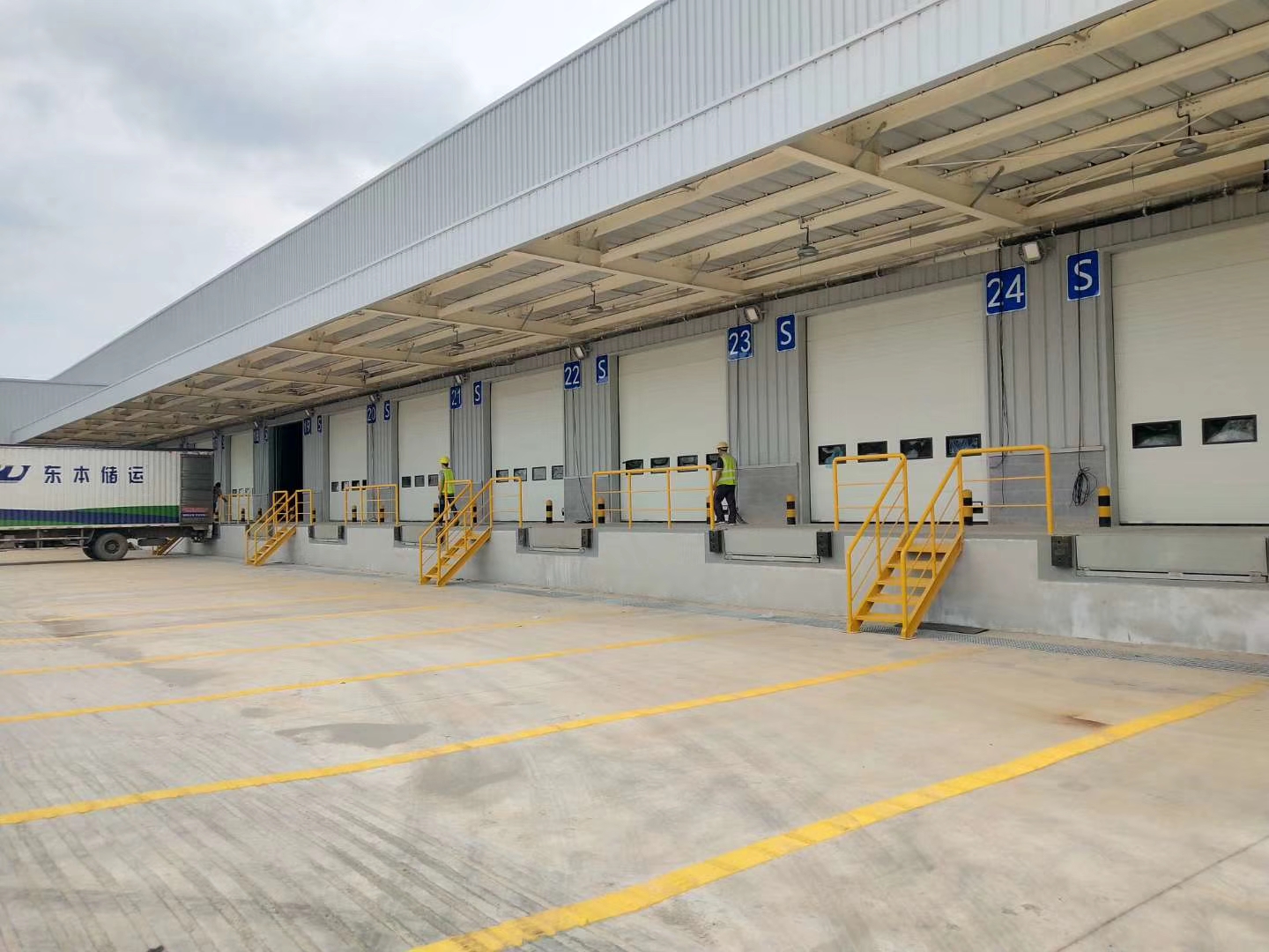 The purpose of fire shutter door