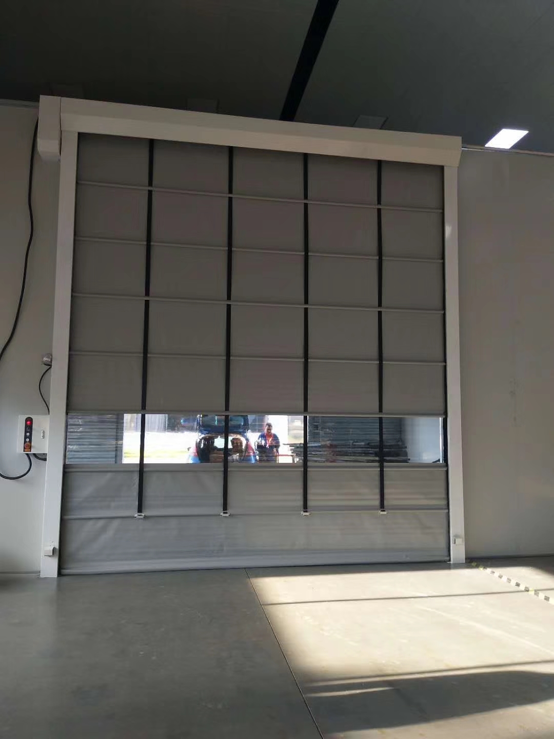 How to assemble a sliding door