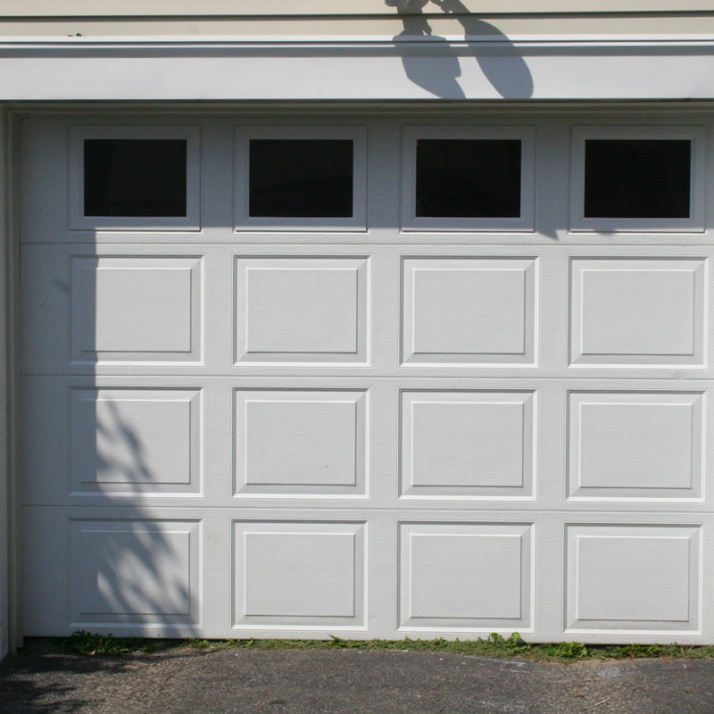 Automatic-Large-Auto-Lift-Steel-Overhead-Motorized-Bifold-Sectional-Garage-Door1
