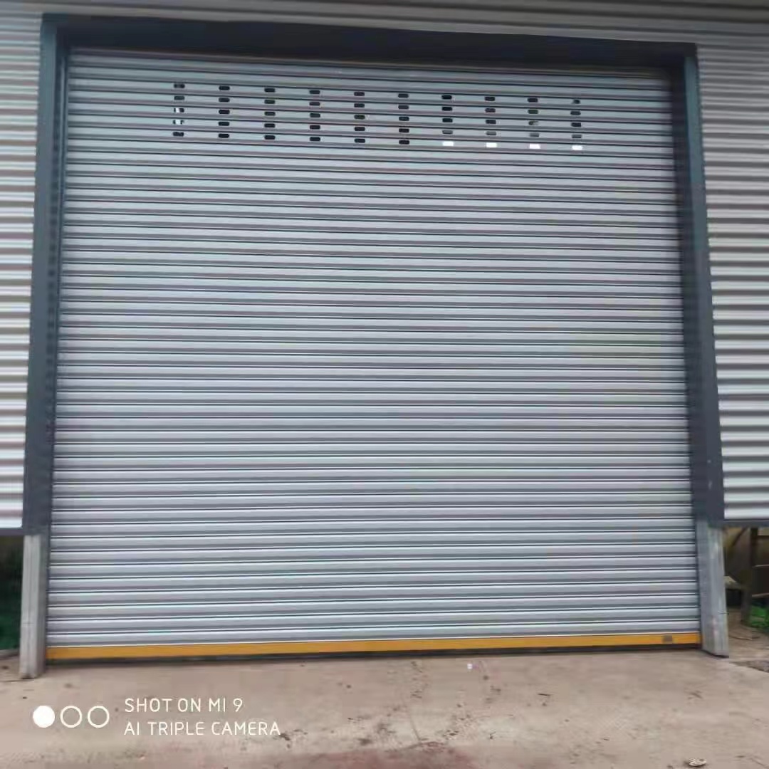 In which types of buildings are aluminum rolling shutters most widely used?