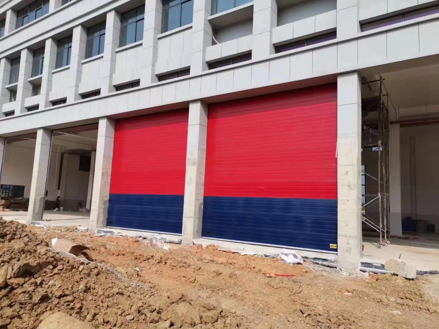 Introduction to the commercial use of fast rolling doors