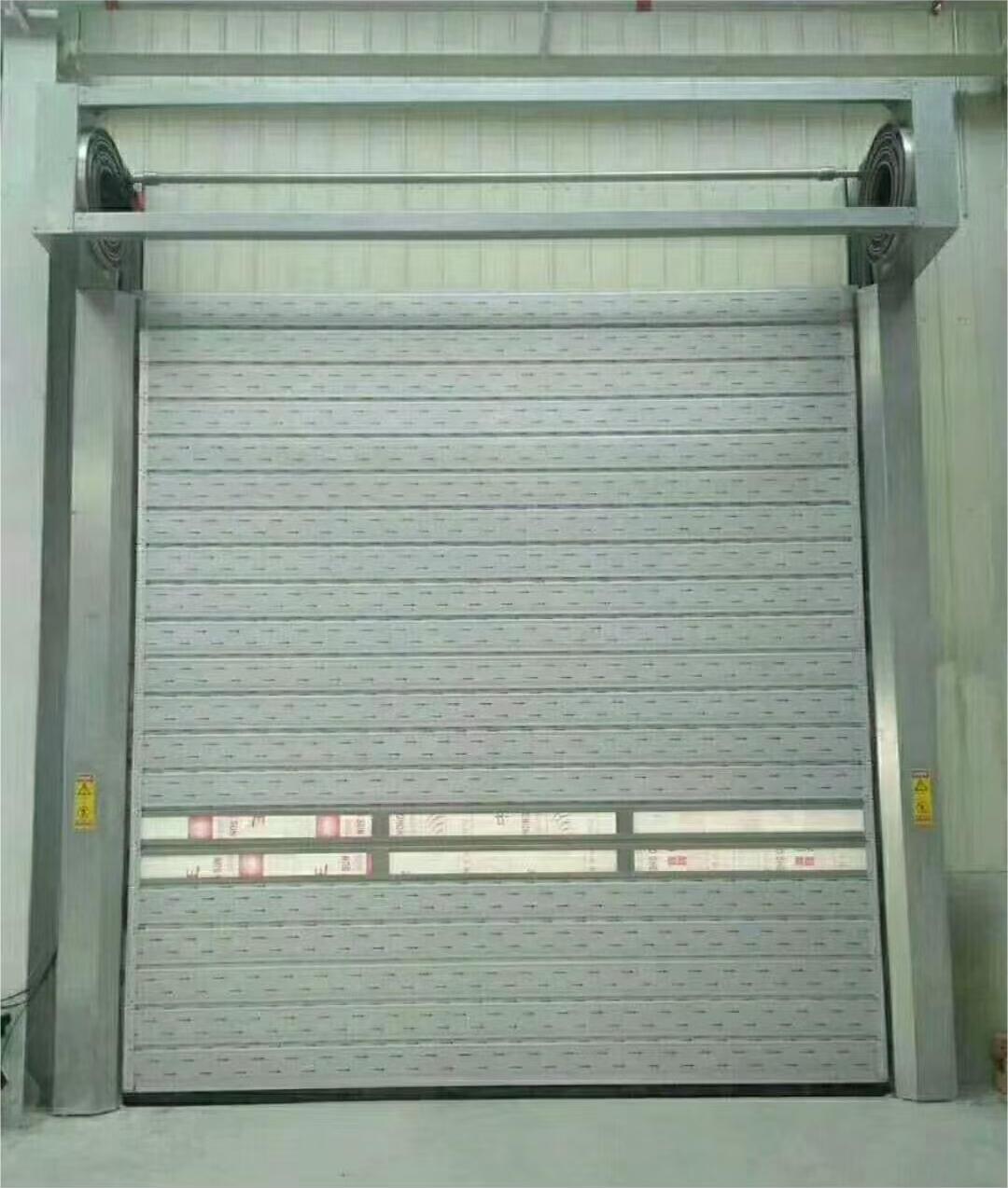 Introduction to the advantages and functions of turbine fast doors