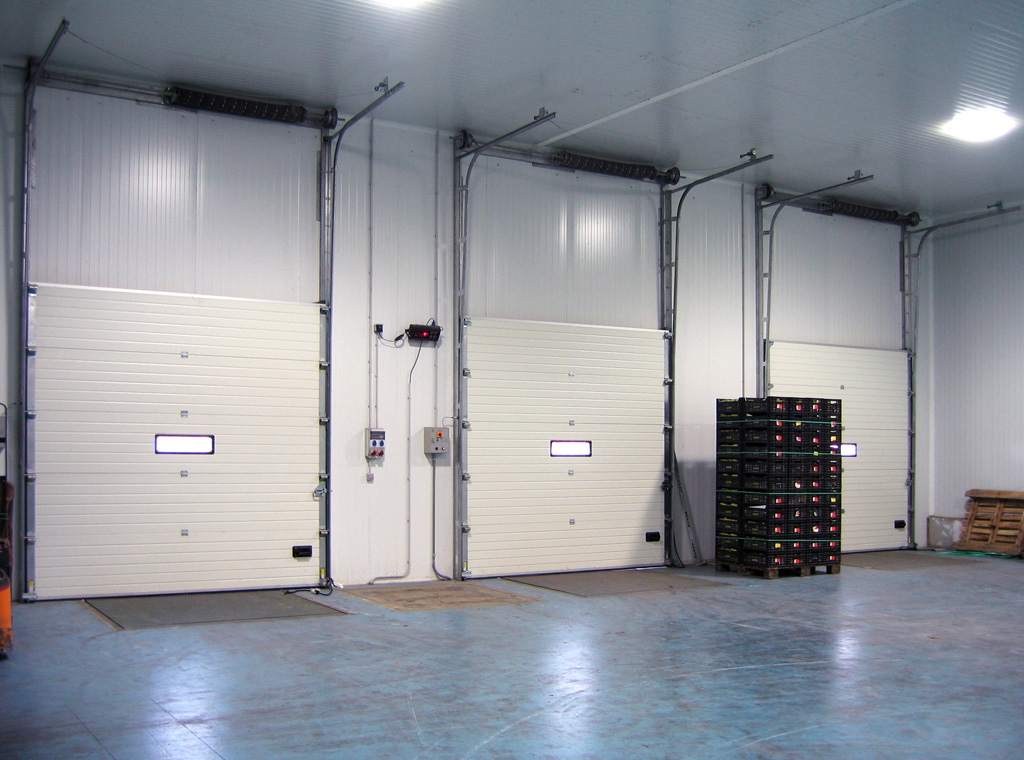 Special requirements for the sealing performance of sliding doors in electronic factories