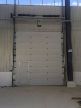 Safety regulations for the use of industrial sliding doors in the electronics industry